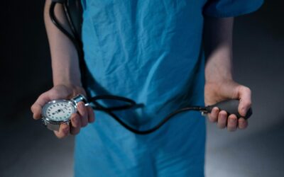 Jóvenes y presión alta: un llamado a cuidar los riñones